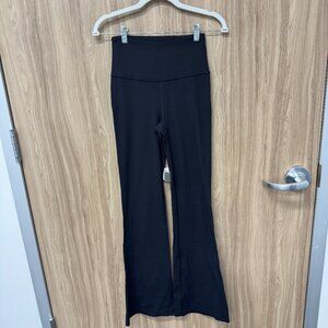 Lululemon Groove Nulu Super-High-Rise Flared Pant Regular - Black - Size 4